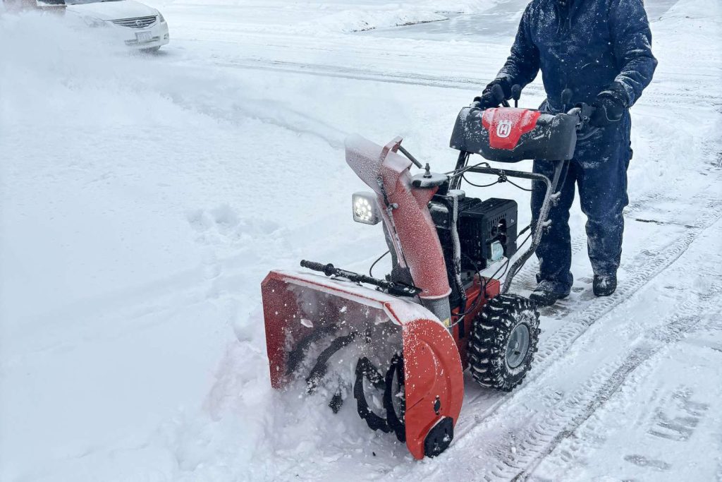Snow Blower Maintenance Tips for Winter-Ready Performance